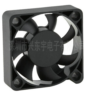 舞台灯光散热风扇赐予一个完好的表演环境